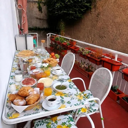 住宿加早餐酒店 Alassio Vacanze 阿拉西奥