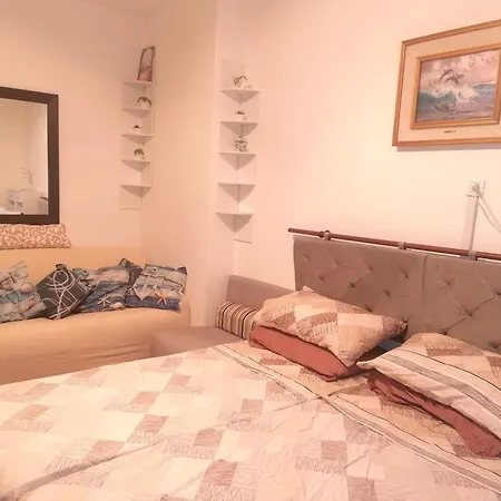 Alassio Vacanze 住宿加早餐酒店 阿拉西奥