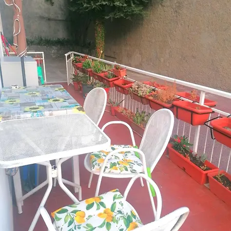 Alassio Vacanze 住宿加早餐酒店 *