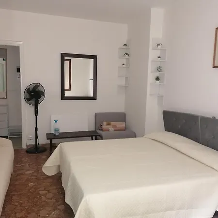 住宿加早餐酒店 Alassio Vacanze