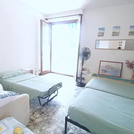 Alassio Vacanze * 阿拉西奥